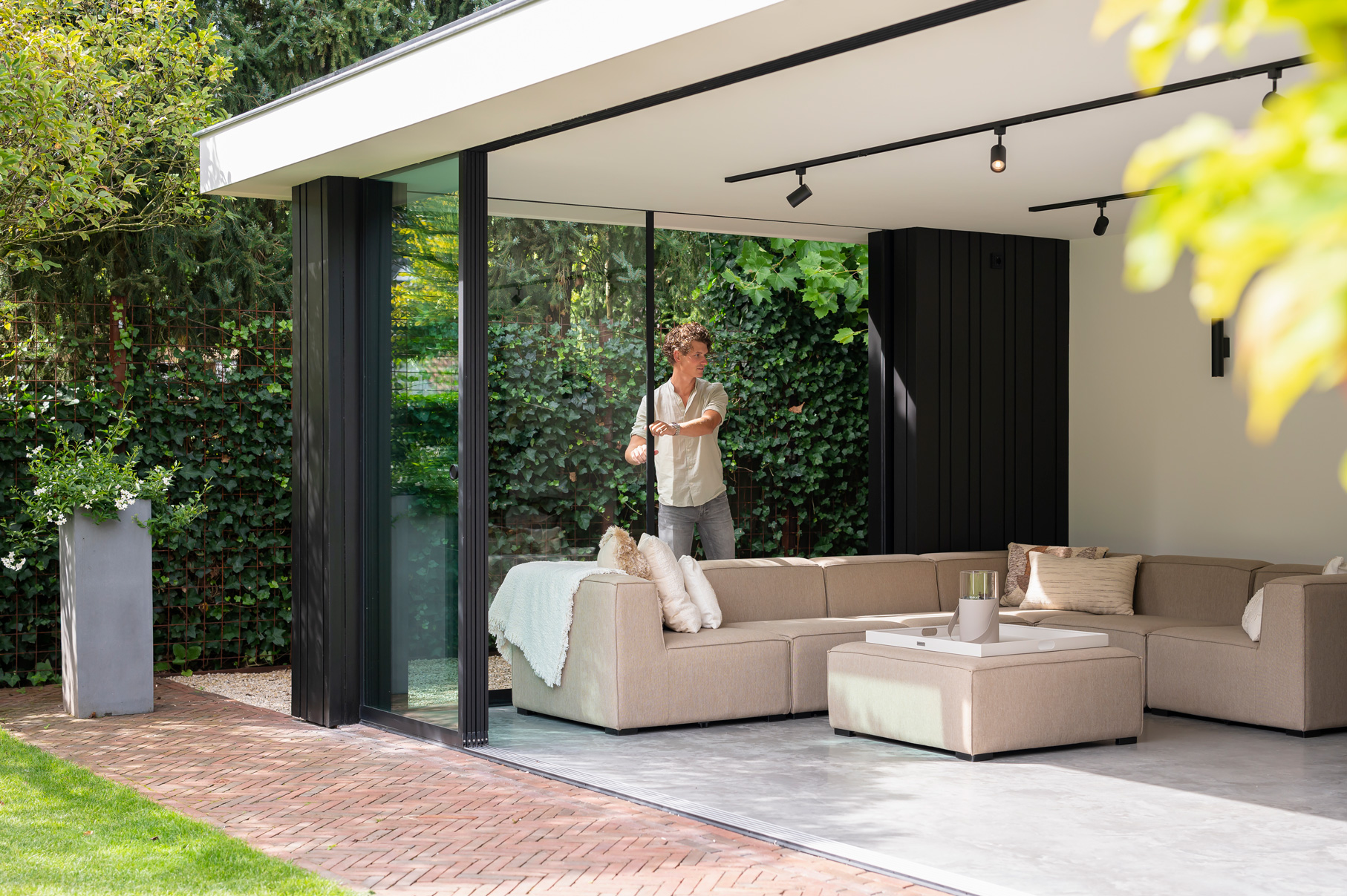 Luxe maatwerk tuinkamer in Barneveld