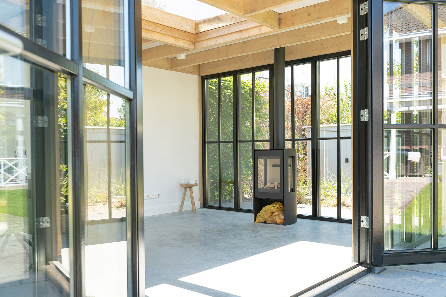 Tuinkamer op maat laten maken? Stantico is uw specialist in exclusieve houtbouw!