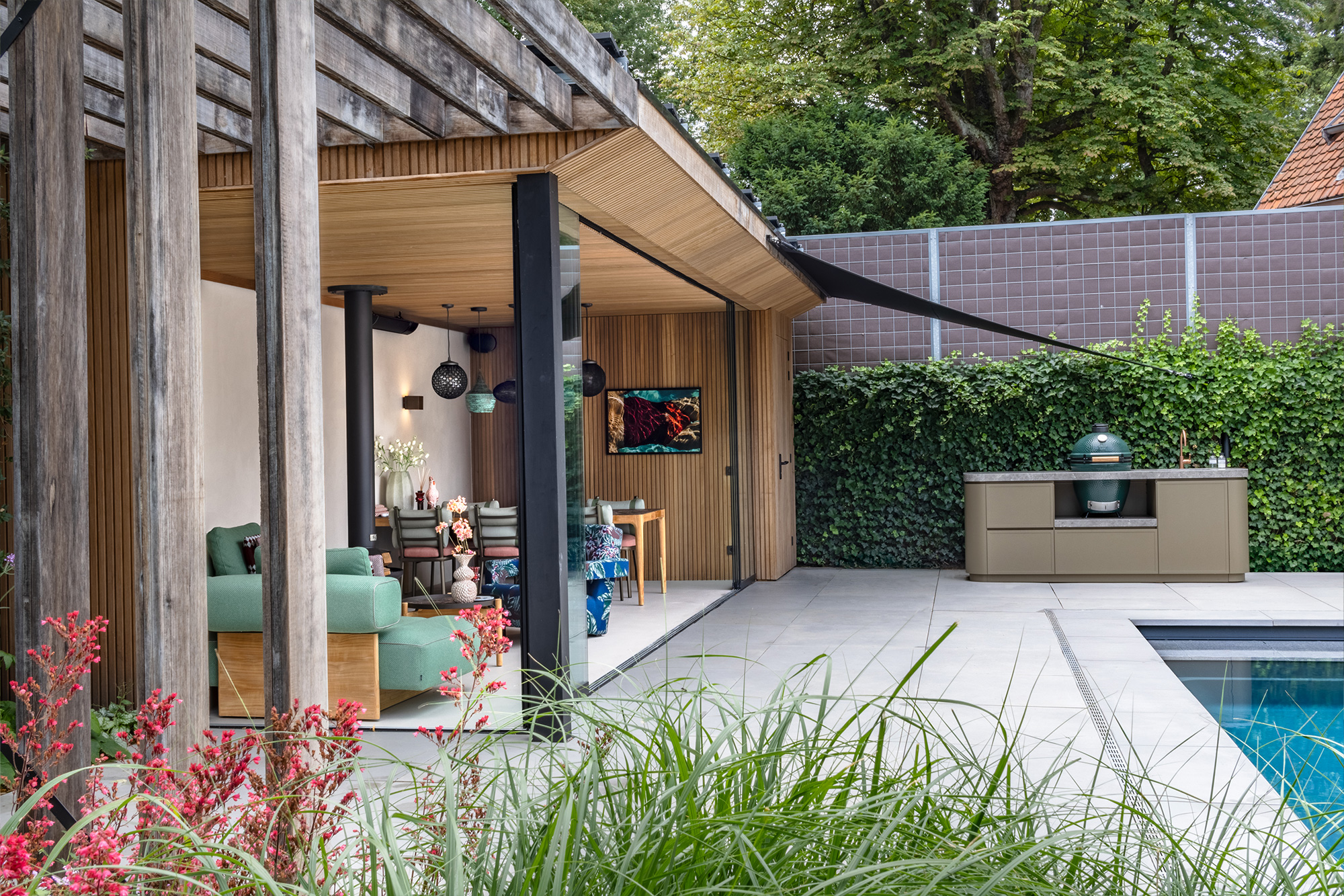 Stantico - project strakke tuinkamer in Overveen